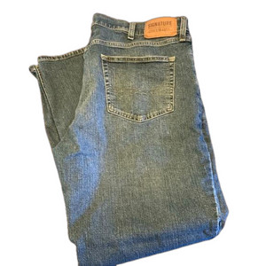 Levi’s Signature athletic jeans